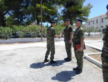 Επίσκεψη Αρχηγού ΓΕΣ στην Διεύθυνση Στρατονομίας και στο 951 Τάγμα Στρατονομίας (φωτό)